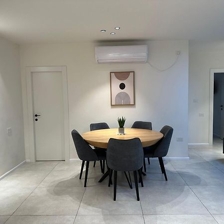 Family Apartment By Israpart Ramat Gan Eksteriør bilde